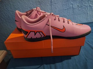 Zapatillas de fútbol sala Nike rosas