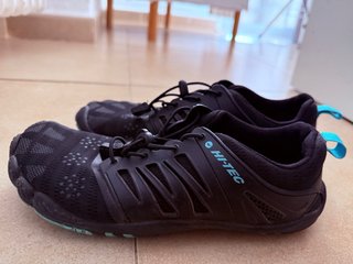 Zapatillas Barefoot Hi-Tec Negras