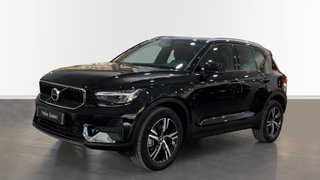 VOLVO XC40 2.0 B3 MHEV CORE DCT 5P