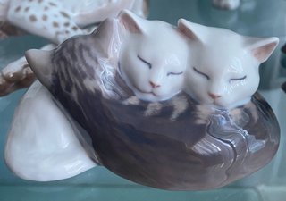 Royal Copenhagen Gatti in porcellana #304