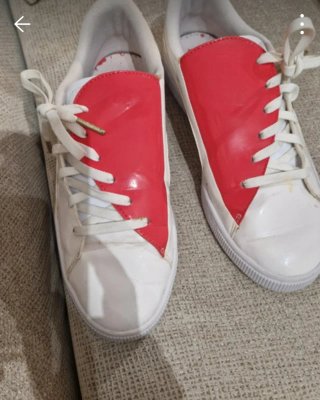 Zapatillas Puma de Charol Blanco y fucsia