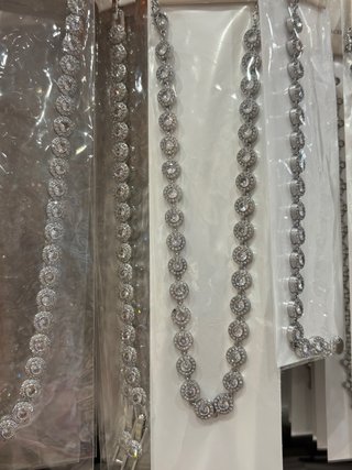 Collar de Plata con Piedras