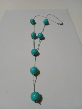 Collana lunga colore argento pietre turchesi donna