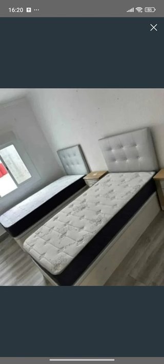 Canapè e materassi nuovi
