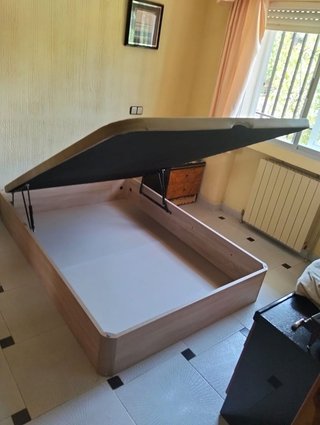 Canapè e materassi nuovi