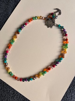 Collar Corto de Cristales Multicolor