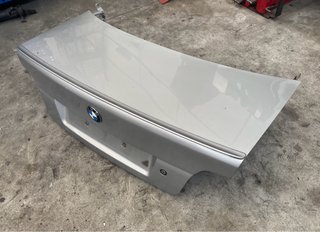 BMW E39 Porton maletero + aleron pack M