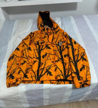 Chaqueta Carhartt Naranja y Negra