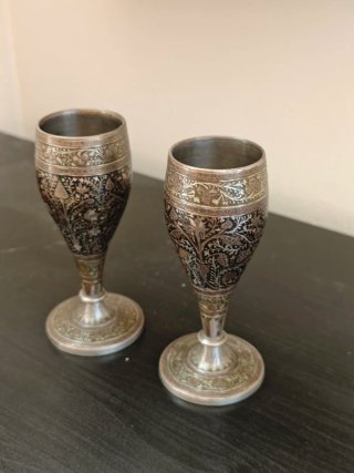 Set di 2 Tazze Antiche Decorate