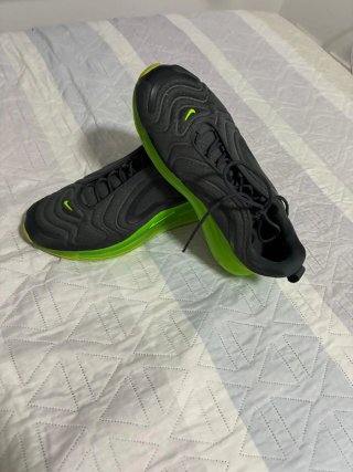 Zapatillas Nike Air Max 720 Negras y Verdes