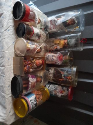 Collezione di 11 bamboline ricordo