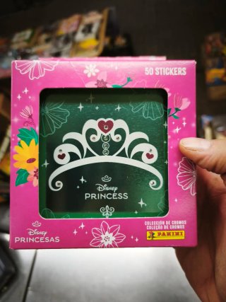 Caja Metálica Disney Princesas Panini. Nueva
