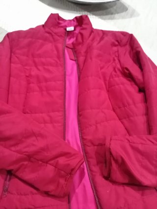 Plumífero de mujer rojo