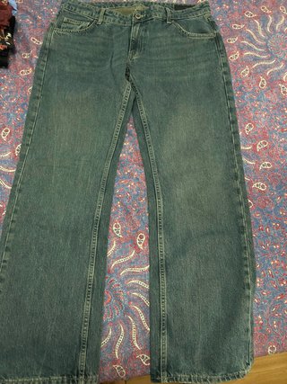Pantalón vaquero Zara