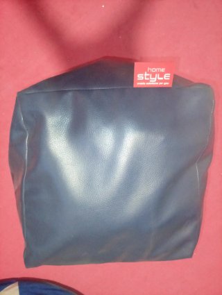 Pouf in similpelle Home Style blu
