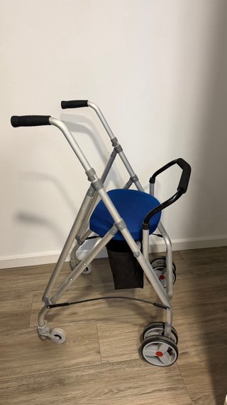 Andador Forta Azul con Asiento