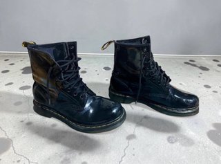 Botas Dr. Martens 1460 Charol Negro Talla 38