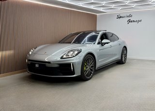Porsche Panamera 4 E-Hybrid