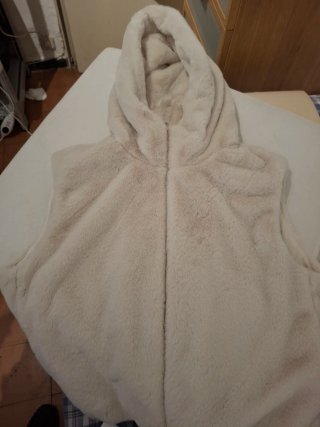 Chaleco de pelo Zara