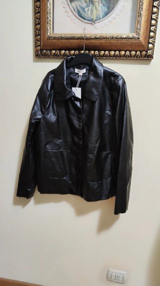 Giacca donna similpelle nera