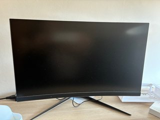 Pantalla curva MSI Optix G24C4 23.6/Ful