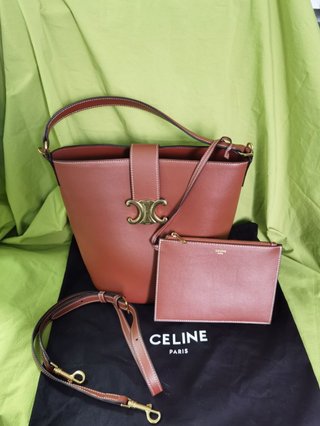Bolso Celine Triomphe Bucket Cuero