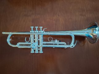 Trompeta Yamaha YTR-2330s