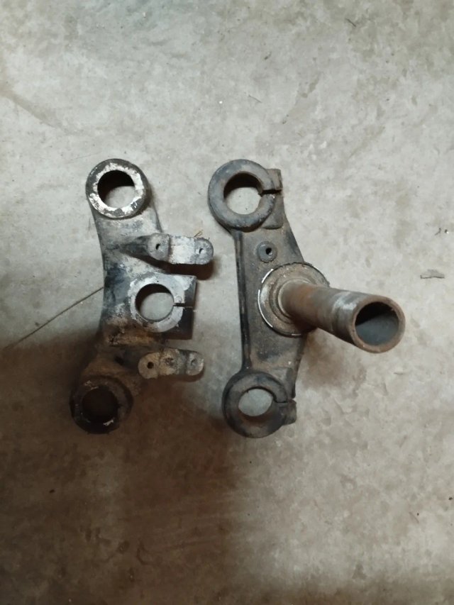 Tijas y freno dirección Bultaco Campera