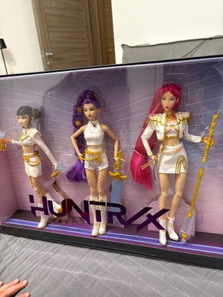 Huntrix Limited Edition Dolls