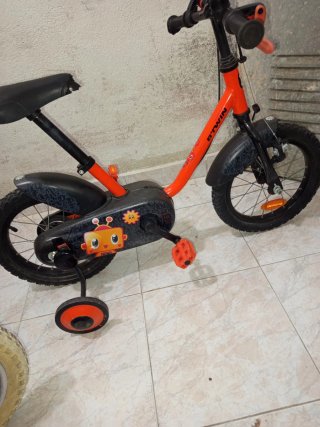 Bicicleta infantil naranja