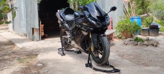 Kawasaki ZX10R Negra