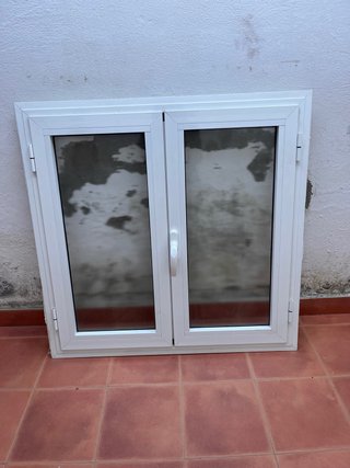 Ventana de Aluminio Blanca