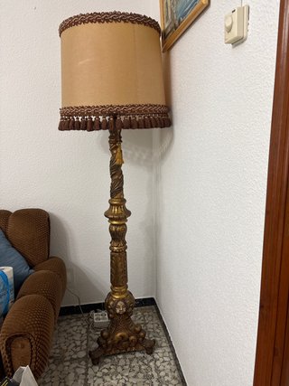 Lámpara de pie vintage dorada y marrón