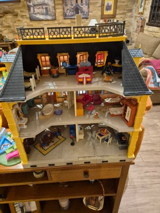 Casa de Muñecas Playmobil con Piscina