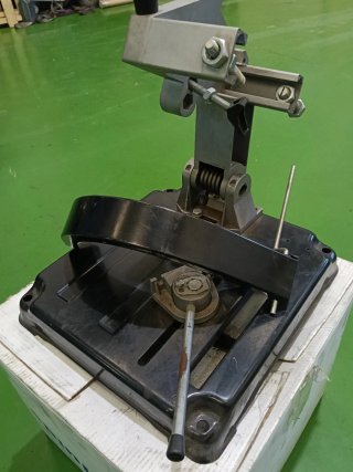 Soporte para Tronzadora de Radial Grande