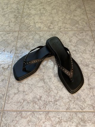 Sandalias Vagabond Piel Negra Tachuelas