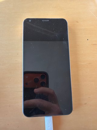 LG Q6 Nero