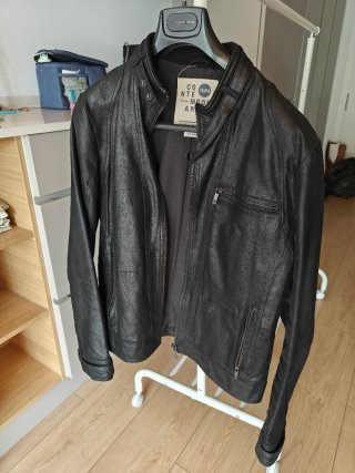 Chaqueta de cuero negra Solid
