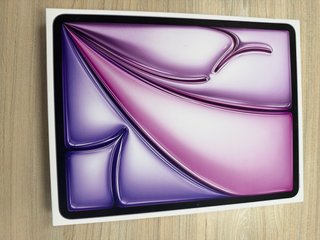 iPad Air 13 M2 Viola - Batteria 100%