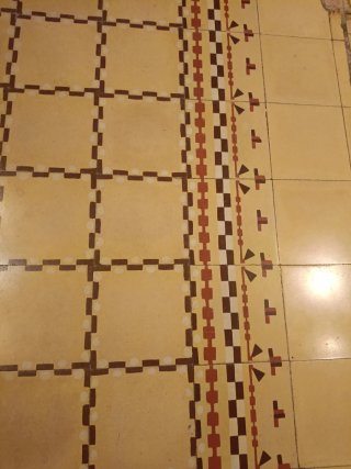 Suelo hidráulico vintage