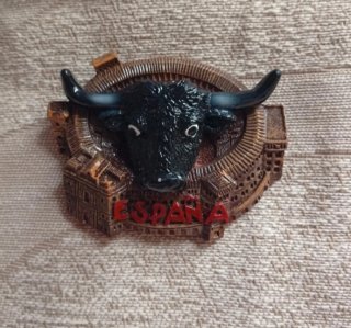 Imán de España con figura de toro