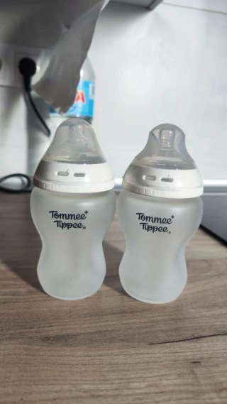 2 Biberones Tommee Tippee cristal