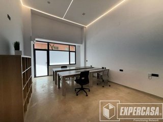 Oficina en venta en La Malva-rosa en Valencia