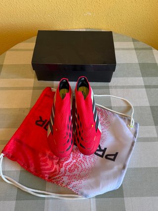 Botas de fútbol Adidas Predator