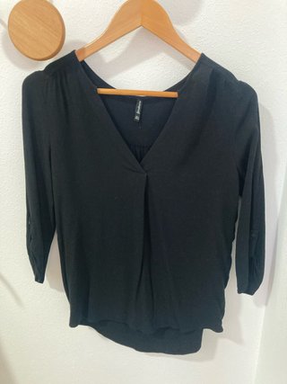 Camiseta Negra Stradivarius Talla S