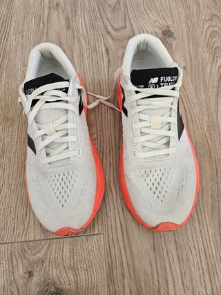 Zapatillas New Balance FuelCell SC Trainer v4