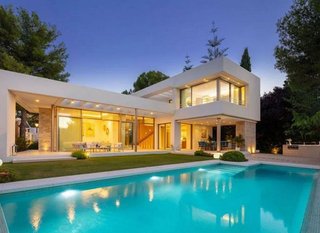 Chalet en alquiler en Las Brisas en Marbella