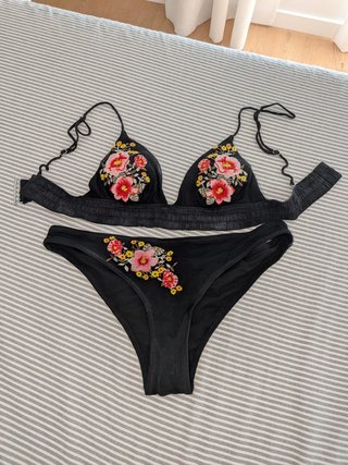 Pack de 6 bikinis lisos y estampados