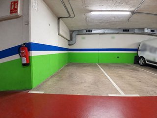 Garaje en venta en Santa Rosa - Can Mariner en Santa Coloma de Gramanet