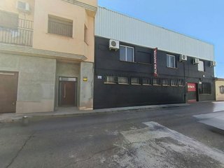 Edificio en venta en Tomelloso